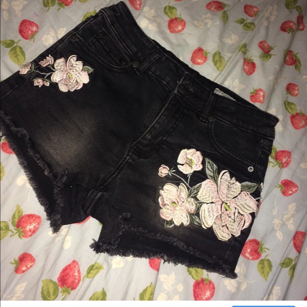 Aeropostal hi waisted shorts